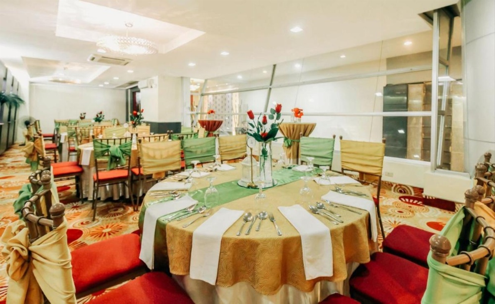 Greenhills Elan Hotel